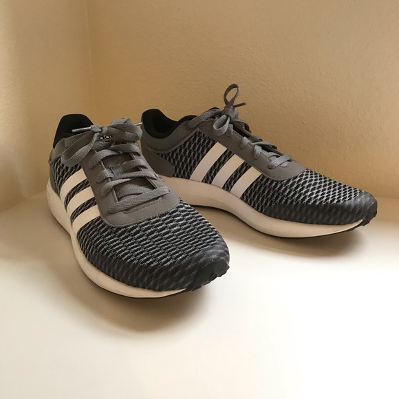 adidas neo cloudfoam race